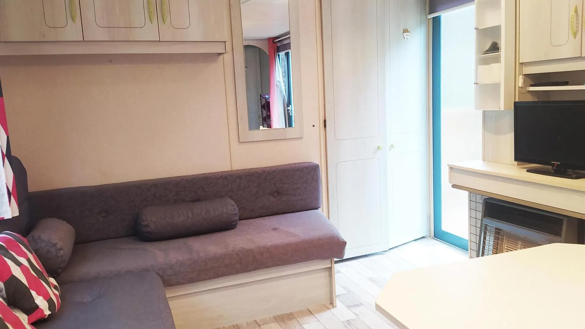 Mobile-Home Tout Confort A 25Min De St Etienne Et Annonay Saint-Sauveur-en-Rue France