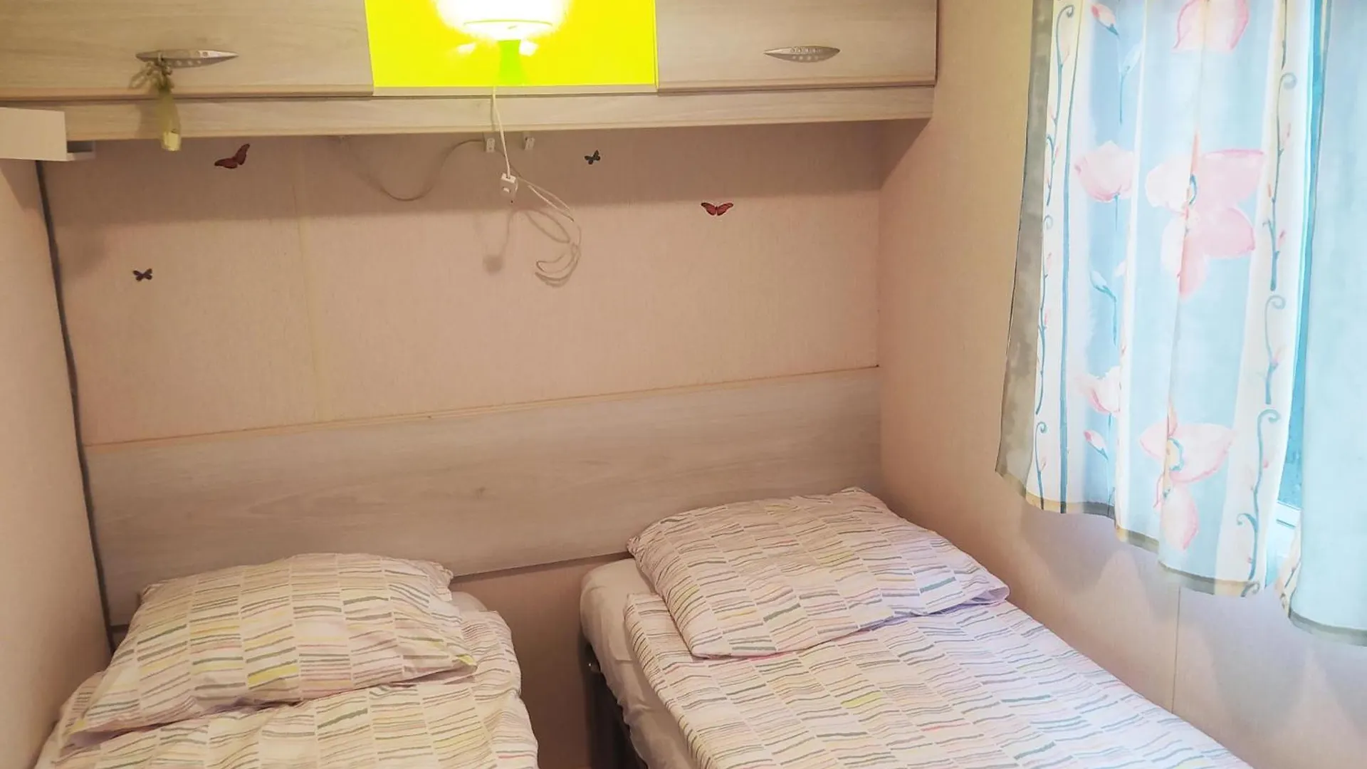 Mobile-Home Tout Confort A 25Min De St Etienne Et Annonay Saint-Sauveur-en-Rue Holiday home