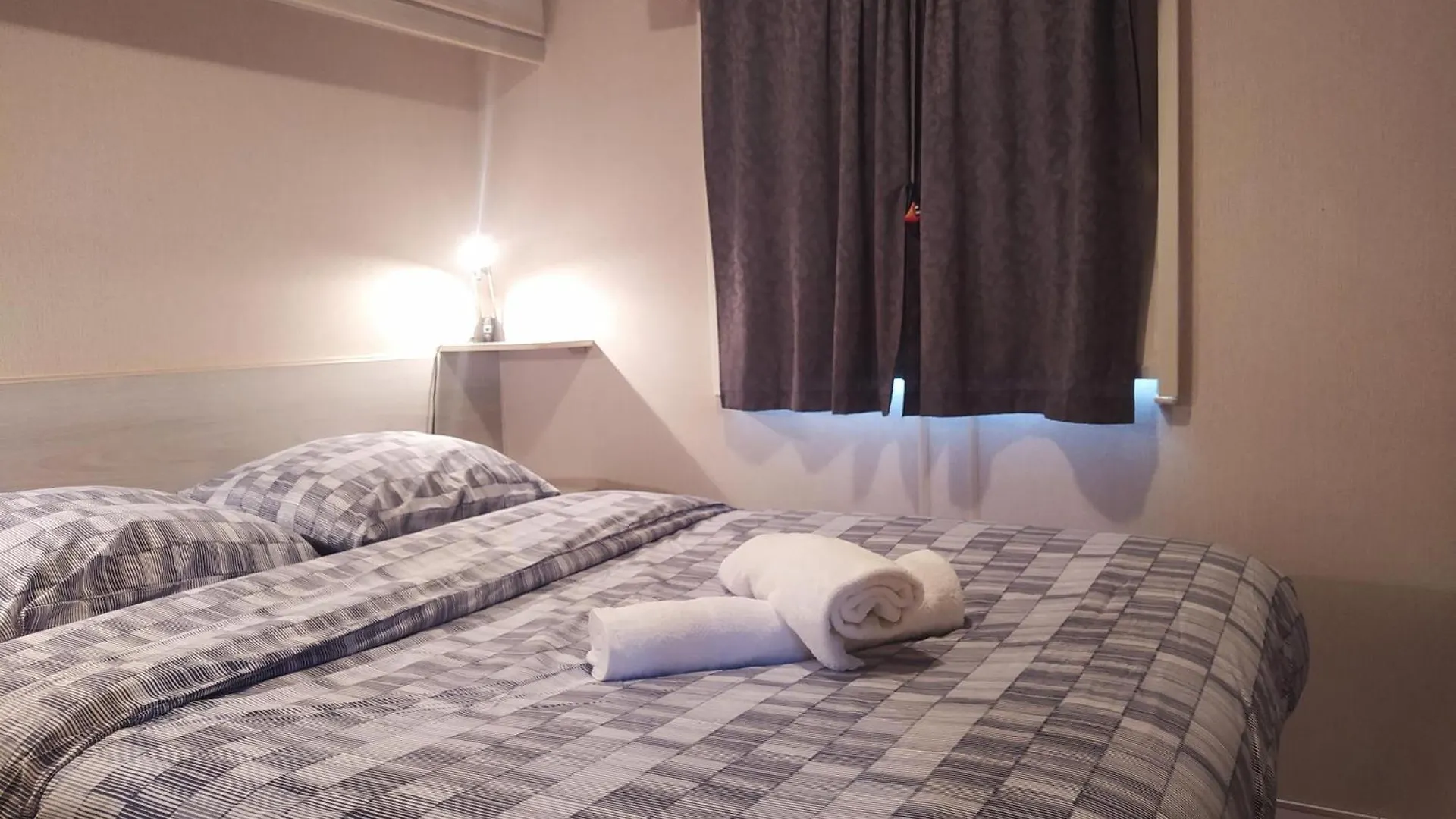 Holiday home Mobile-Home Tout Confort A 25Min De St Etienne Et Annonay Saint-Sauveur-en-Rue France